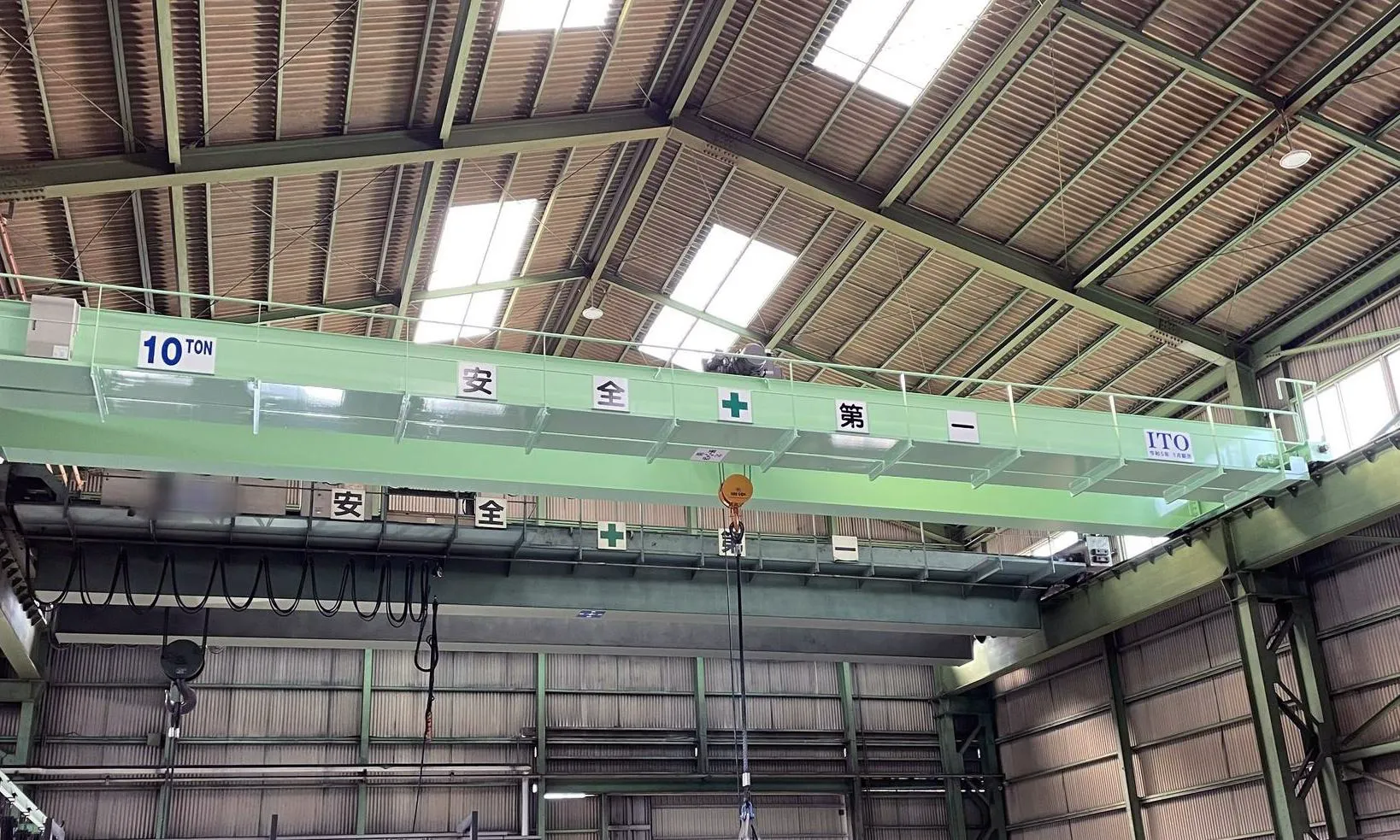 天井ホイストクレーン